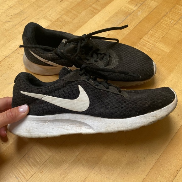 Nike Running Sneakers - Black - Picture 2 of 3